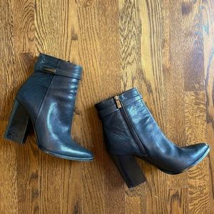 Vince Camuto Leather Booties - Size 9